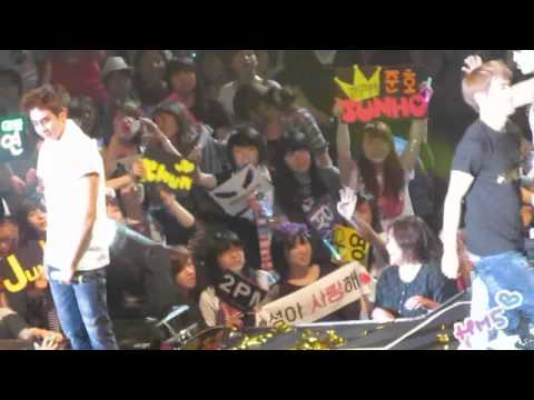 [happymate5] 2011/10/08 2PM "HANDS UP" Asia Tour in Taipei - THANK YOU