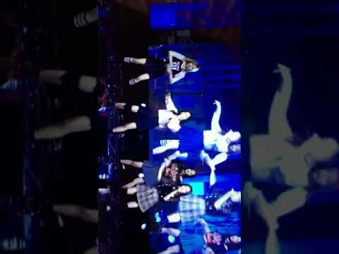 Blackpink"boombayah"(fancam)