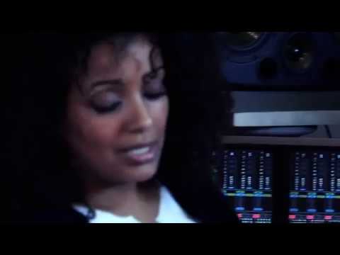 Gianni Bini SOUL Orchestra & Helen Tesfazghi   Bad Habit Live @HOG studios