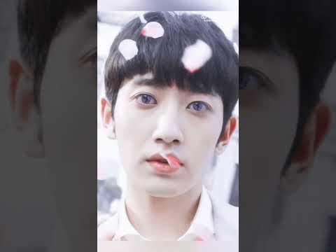 #GuanXin corre para os bra&ccedil;os de #YangHaoMing em #FallingToYourWorld 💖
