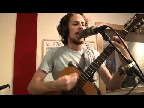 Amit Erez & The Secret Sea - Not About Us - Live @ Kol Hacampus 106fm