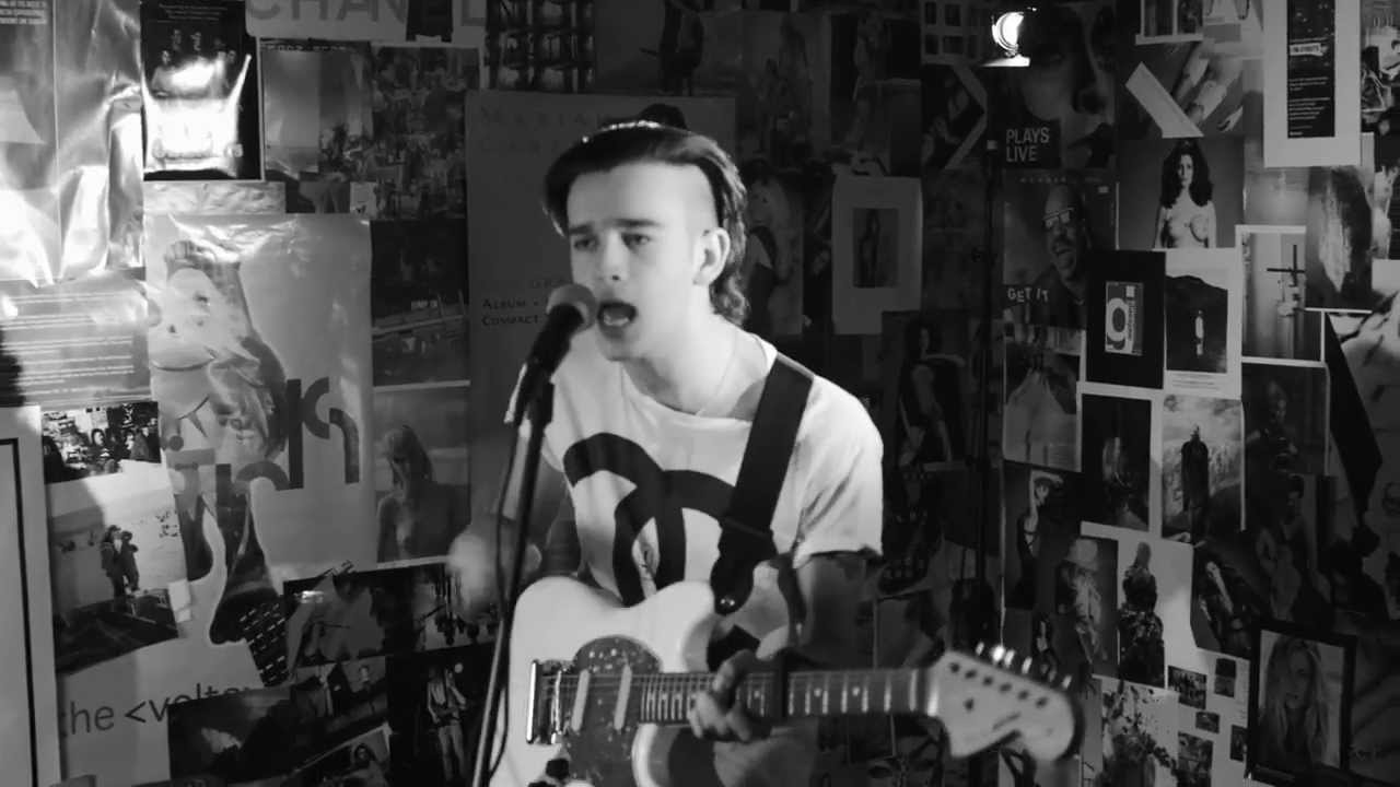 The 1975 - Sex [EP Version] - YouTube