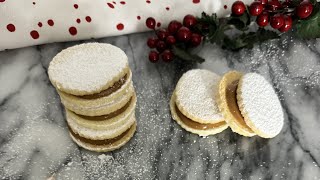 Alfajores (Dulce de Leche Sandwich Cookies)