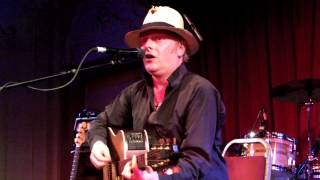 Luke Haines performs "Inside the Restless Mind of Rollerball Rocco"