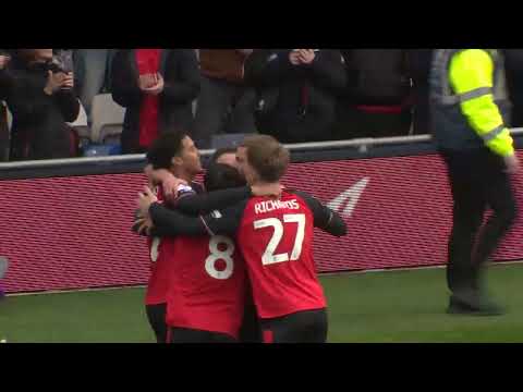 FC Luton Town 2-1 FC Peterborough United