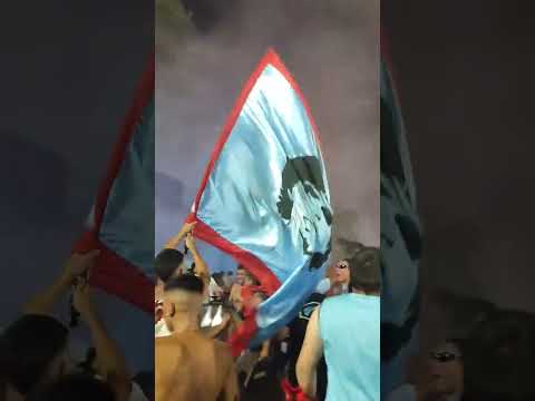 "PREVIA DE BROWN DE ADROGUÉ vs temperley" Barra: Los Pibes del Barrio &bull; Club: Brown de Adrogué &bull; País: Argentina