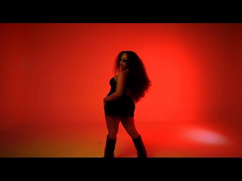 Towela Kaira - Do Me (feat. Karasa and T-Sean).  Official visualizer