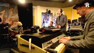 Live uit Lloyd - New Cool Collective - Chin Chin