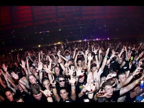 Skrillex & Damian Marley - Make It Bun Dem (Angerfist Remix)