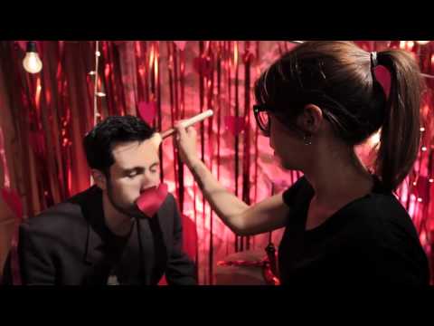 Making of Dois Sorrisos Móveis Coloniais de Acaju