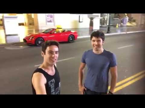 DOS HOMBRES Y UN MINION  Carlos Audaz ft. Willyrex