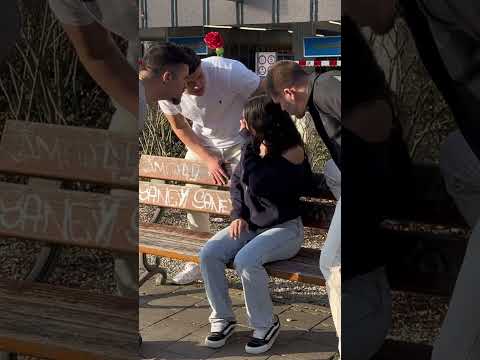 Sie hat sich verliebt!🥰 #nicoduscht #comedy