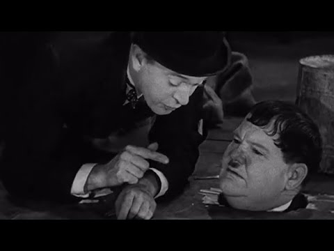 Laurel and Hardy | Ollie stuck in the floor | Way Out West (1937)