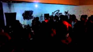 Download lagu SEKUMPULAN ORANG GILA - GRENADE 2 mp3 Download lagu SEKUMPULAN ORANG GILA - GRENADE 2 mp3