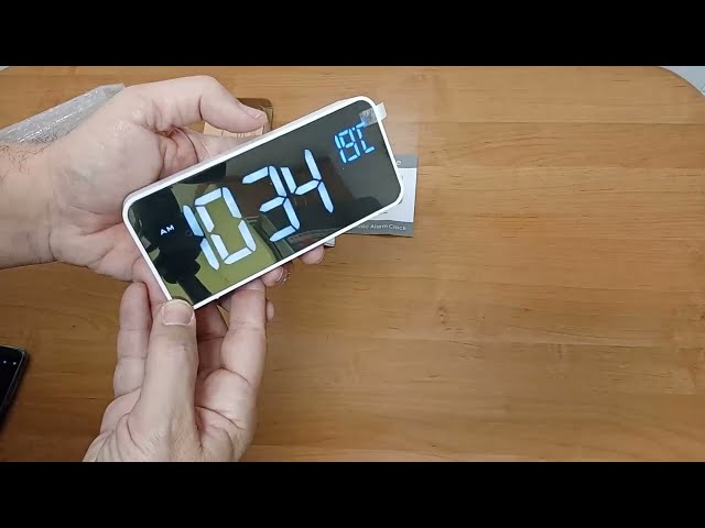 Vídeo relacionado con Trevi SL 3040 - Despertador (analógico, 100 x 36 x 85 mm, AA, Gris).