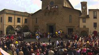 preview picture of video '21 aprile 2014: Sbandierata per la festa della Beata Giovanna - Corteo Storico di Signa (FI)'