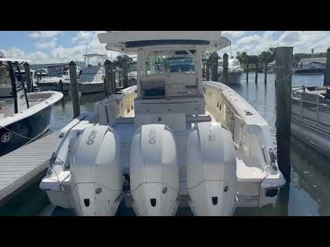 2021 Boston Whaler 380 Outrage | 900 HORSEPOWER | LOADED with Options | MarineMax Venice