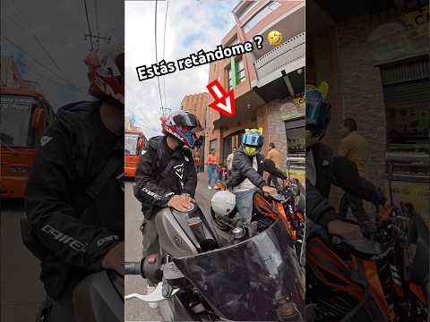 Así se PELEAN los verdaderos onvres #humor #risas #motos #bromas #biker