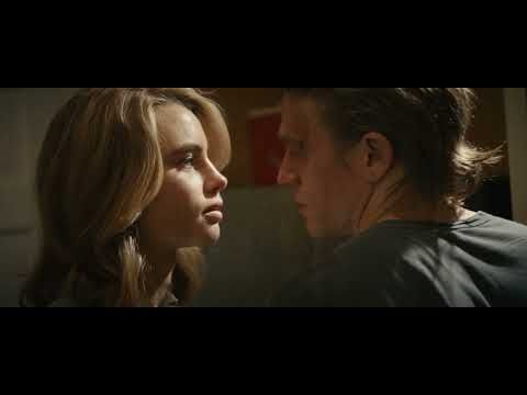 Last Looks 2021 | Beard Shaving becomes Bed Scene Charlie Hunnam and Lucy Fry