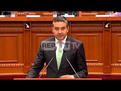 Report TV - Klosi, Kodheli, Braçe: Falen detyrimet për ish-ushtarakët, përfitojnë 6738 persona