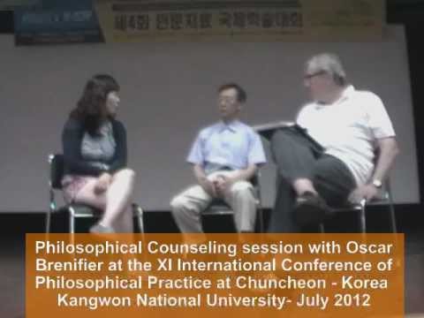 Philosophical Counseling session at the 11th ICPP in (Korea)