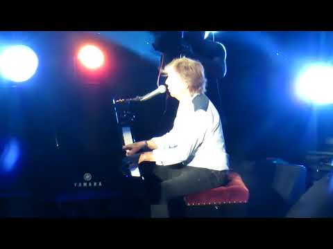 Paul McCartney - 1985 (Glasgow 2018)