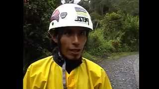 preview picture of video 'DEPORTES EXTREMOS, salto del puente, canyoning, tarabitas, cascadas'