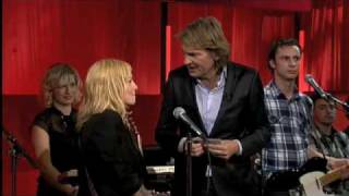 Anneke van Giersbergen & Agua de Annique @ DWDD TV show