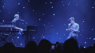 James TW &amp; Shawn Mendes - Mashup at Air Canada Centre in Toronto