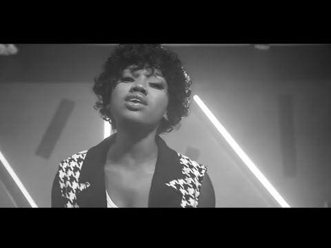 AVAN W SOTI SONJE PRIYE ‘’ Chorale DEG Feat Loutchina Decius’’ ( Official Video)