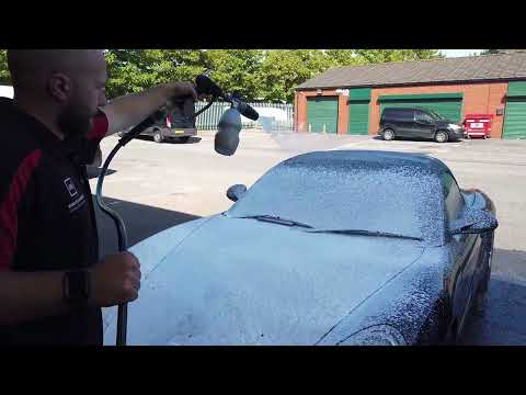 Porsche boxer-s in for a paint enhancement