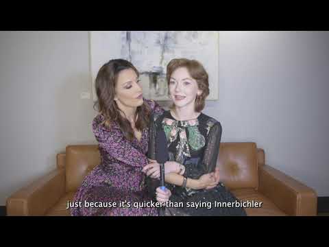 Meet Caroline Innerbichler (Anna) and Caroline Bowman (Elsa) of the Frozen North American Tour