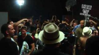 David Guetta &amp; Chris Willis ft Fergie &amp; LMFAO - Gettin' Over You Behind The Scenes