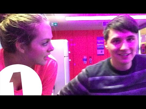 FIELLA AND DAN PLANKING CHALLENGE!