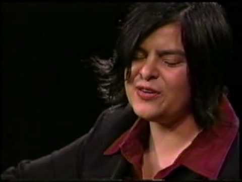 Diferente by Luca Mundaca -   Applause- 3 Part