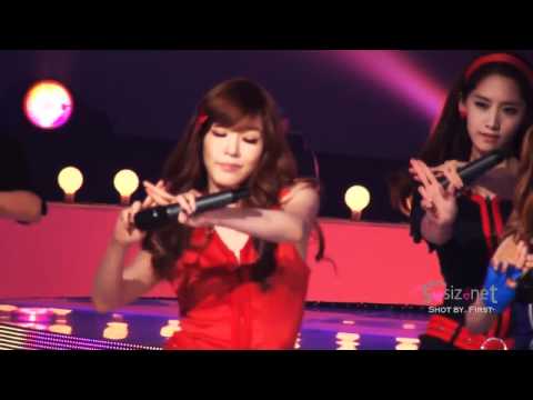 [Fancam] 11.05.11 Tiffany SNSD - Hoot