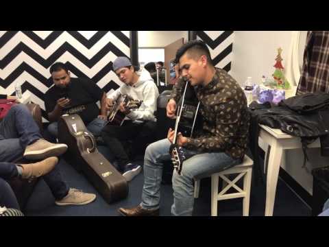 Regulo Caro y Ulices Chaidez - La Vida del Dorian