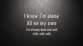 Living in the storm  -  The Pretty Reckless (lyrics)