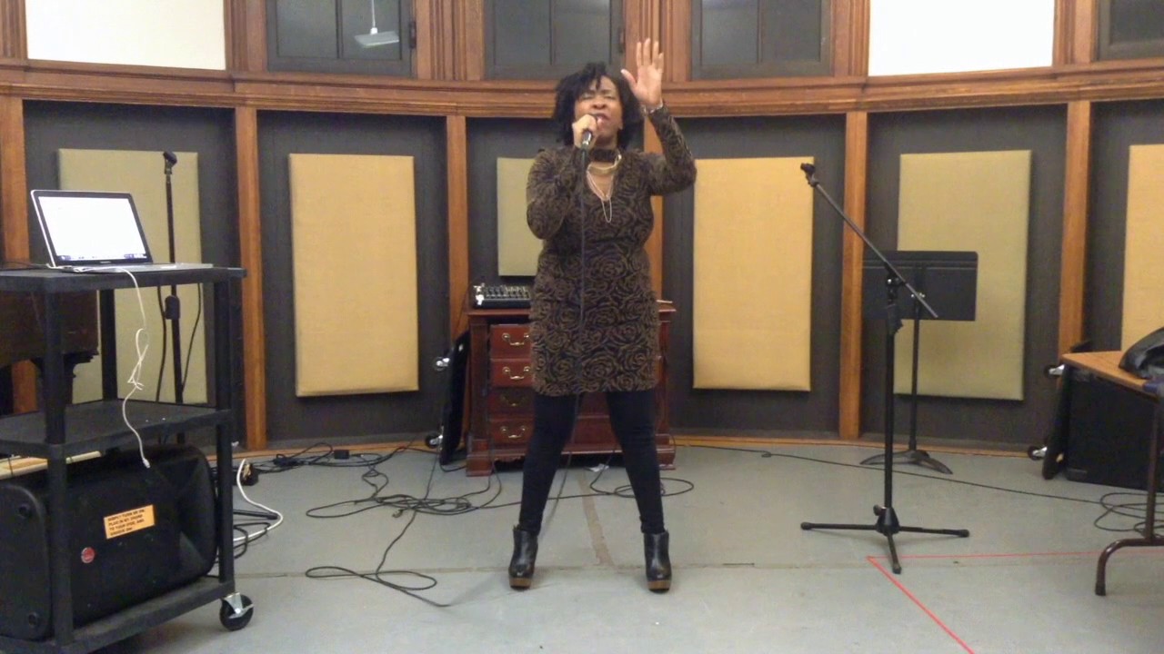 Promotional video thumbnail 1 for Lynda Starr