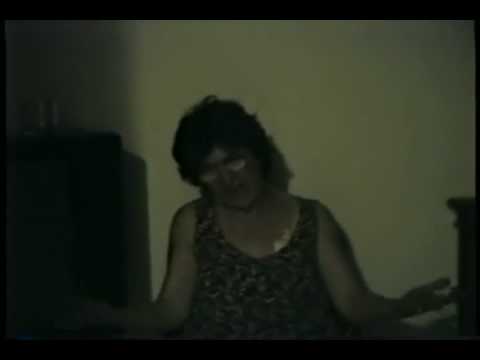 Schiava Di Mia Madre (English Subtitles)