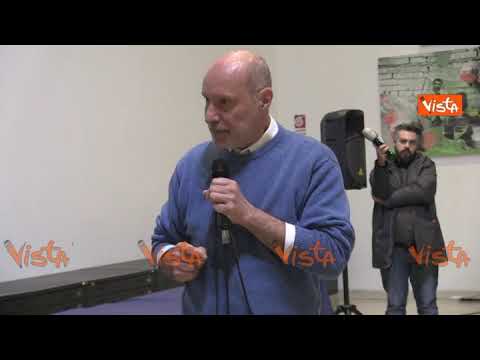 L'ex M5S De Falco: "Molti dei miei colleghi soffrono per i migranti"