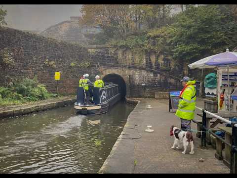 E29 || We take our Narrowboat through the Longest, Highest & Deepest Canal Tunnel in the Country
