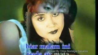 Download lagu Anie Carera Bagai Lilin Kecil   YouTube mp3