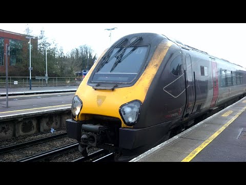 Cross Country diversions! Reading - Guildford - On Board!