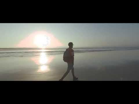 Camino Solo - Chris Gonzalez (Vídeo Oficial)