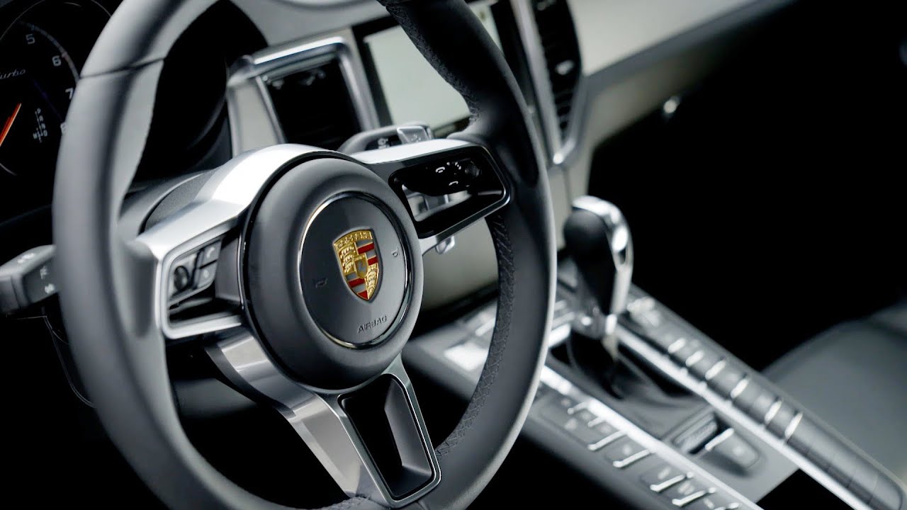 ► 2014 Porsche Macan Turbo - INTERIOR