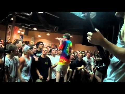 Counter Parts Live (FULL SET) free mind tour at the Nitty Gritty