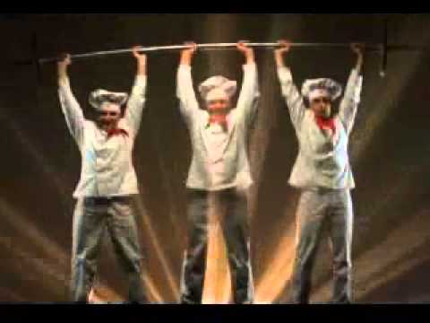 download lagu mp3 mp4 Pain Pom, download lagu Pain Pom gratis, unduh video klip Pain Pom