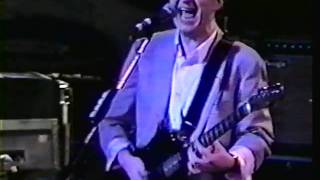 Squeeze in Toronto doing Everything In The World 1993