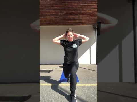 Bodyweight lunge w/ twist